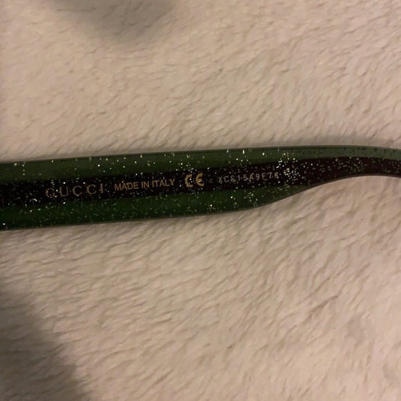 Gucci sunglasses- GG0034S - Picture 8 of 8